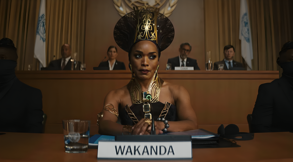 Queen Ramonda delivers powerful speech in Black Panther: Wakanda Forever clip during United Nations sceneLet me know if you need variations for thumbnails or social media previews too!